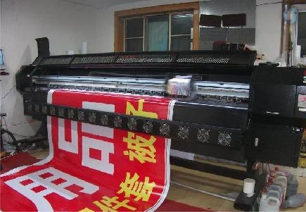 公安喷绘广告分辨率是多少？